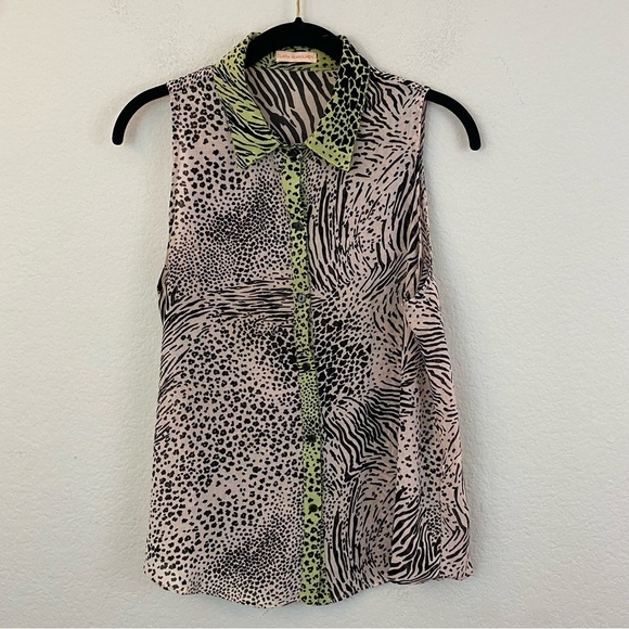 Clara Ibarguren SheerTan, Black, Green Mixed Animal Print Sleeveless Blouse 12 - Picture 1 of 8